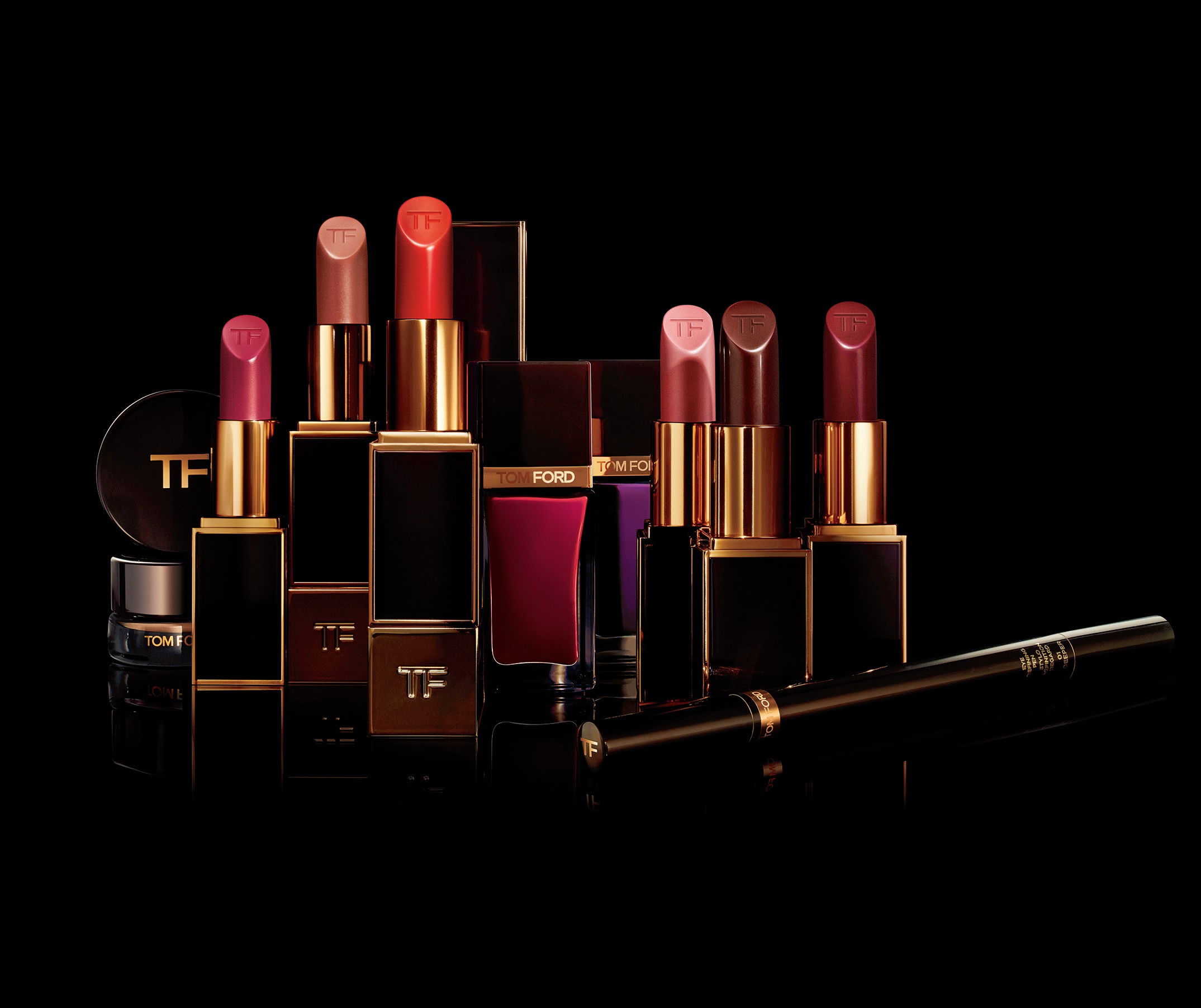 BUY IT NOW: TOM FORD MATTE LIP COLOR COLLECTION featured image